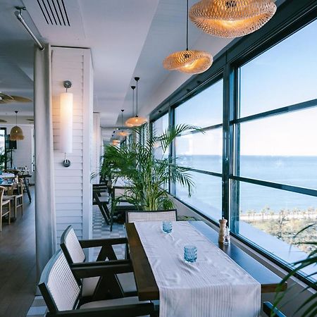 White Apartment Batumi Exterior foto