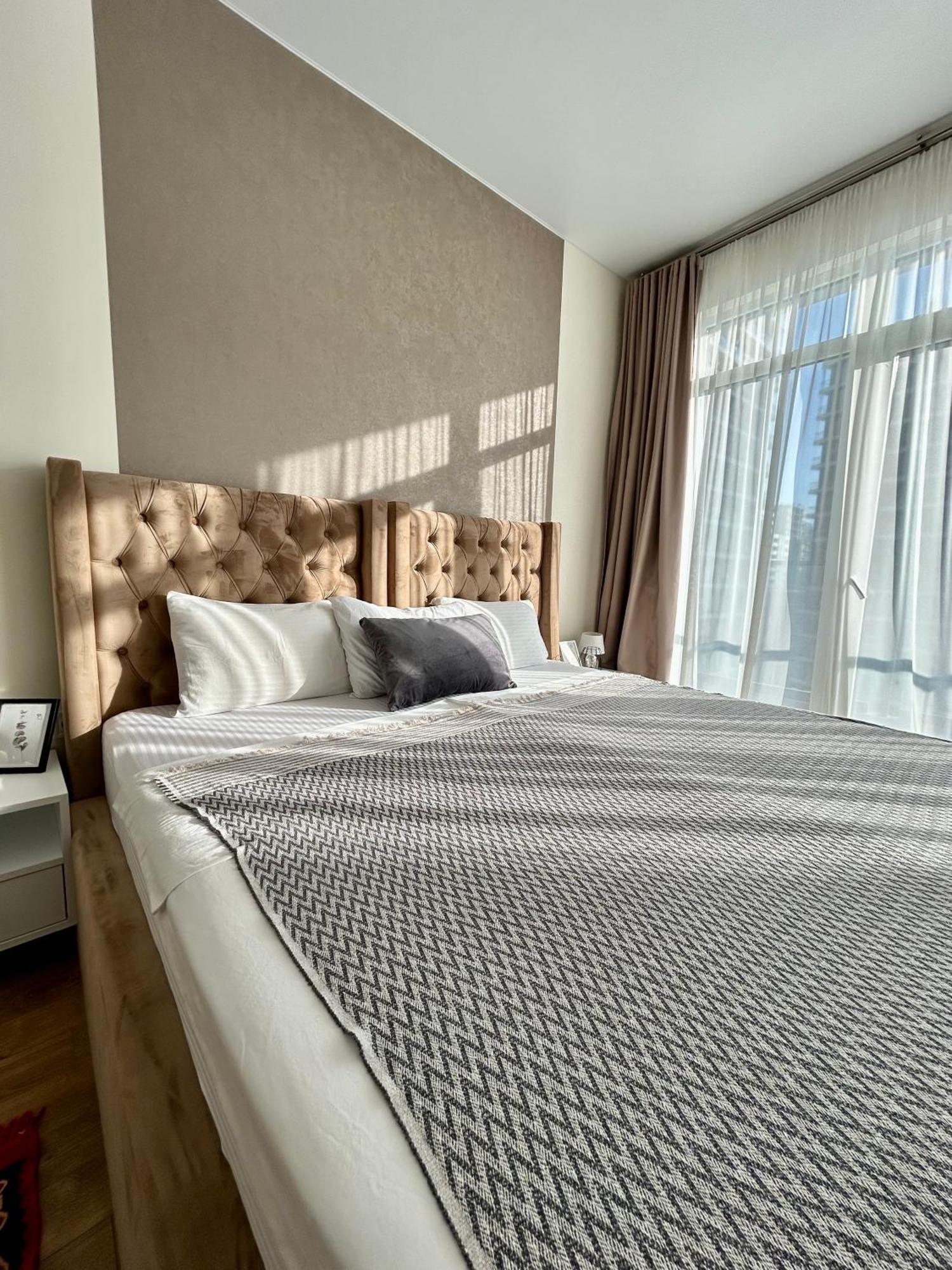 White Apartment Batumi Exterior foto